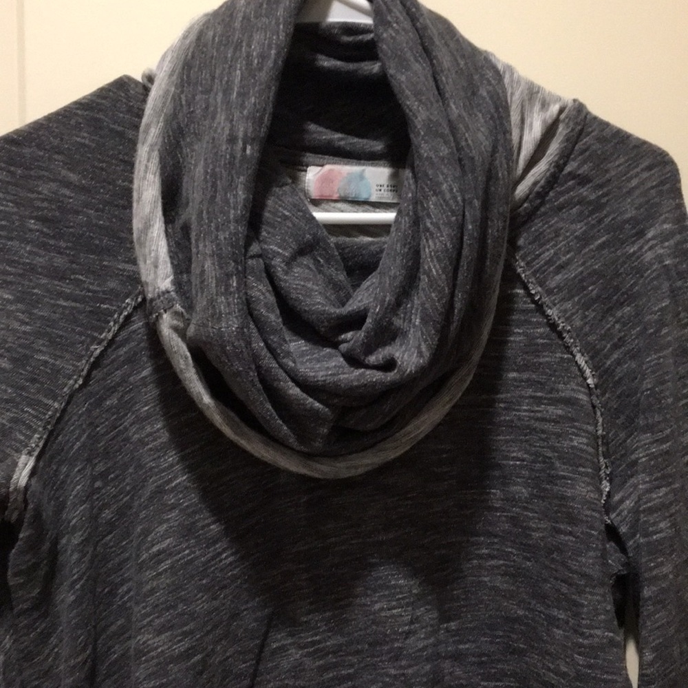 Free People FB Beach Cocoon Cowl neck pullover long sleeves 100% Cotton size OS